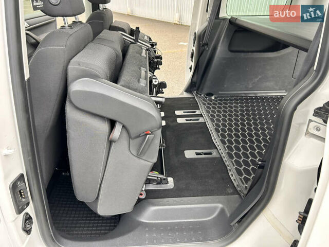 Белый Фольксваген Кадди, объемом двигателя 2 л и пробегом 167 тыс. км за 17500 $, фото 23 на Automoto.ua