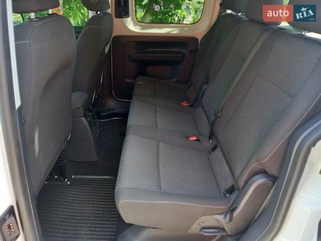 Білий Фольксваген Кадді, об'ємом двигуна 2 л та пробігом 197 тис. км за 14250 $, фото 52 на Automoto.ua