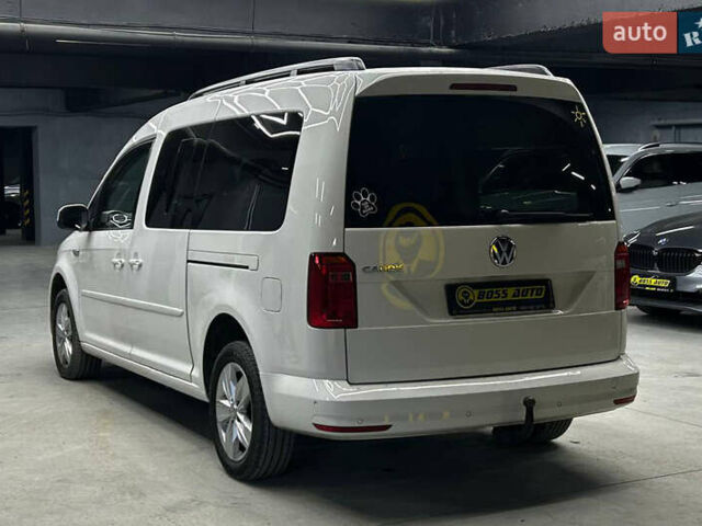 Білий Фольксваген Кадді, об'ємом двигуна 1.97 л та пробігом 256 тис. км за 18800 $, фото 3 на Automoto.ua