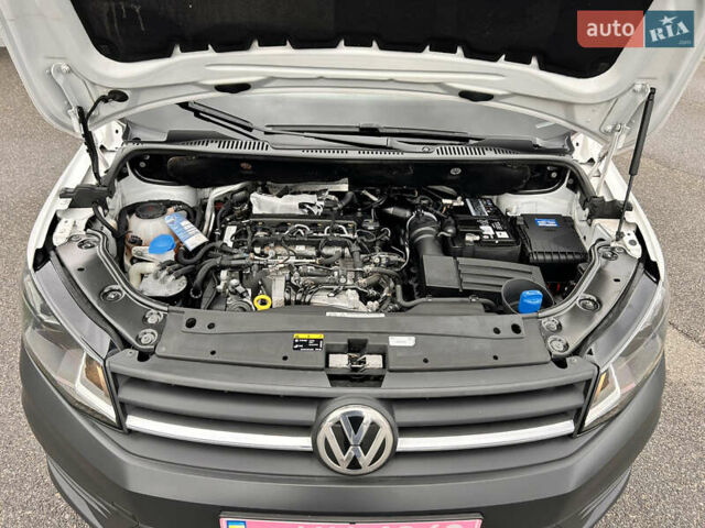 Белый Фольксваген Кадди, объемом двигателя 2 л и пробегом 167 тыс. км за 17500 $, фото 46 на Automoto.ua