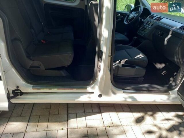 Білий Фольксваген Кадді, об'ємом двигуна 2 л та пробігом 197 тис. км за 14250 $, фото 19 на Automoto.ua