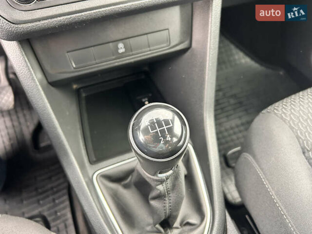 Белый Фольксваген Кадди, объемом двигателя 2 л и пробегом 167 тыс. км за 17500 $, фото 40 на Automoto.ua