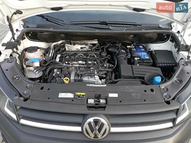 Белый Фольксваген Кадди, объемом двигателя 2 л и пробегом 140 тыс. км за 17900 $, фото 10 на Automoto.ua
