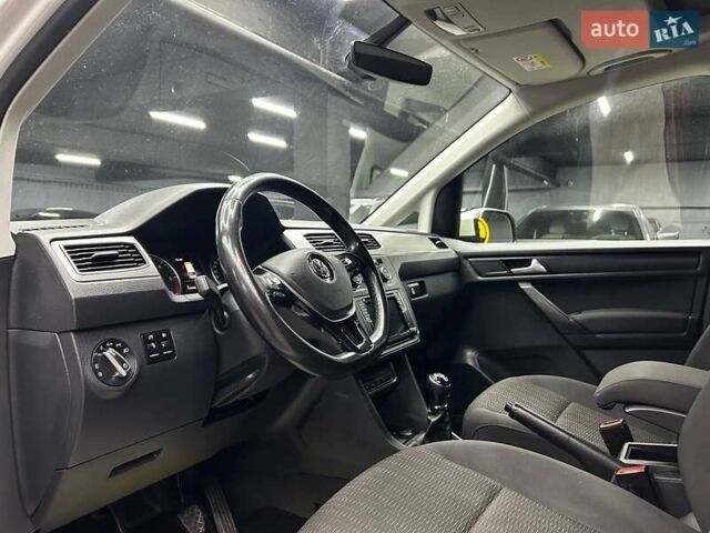 Білий Фольксваген Кадді, об'ємом двигуна 1.97 л та пробігом 256 тис. км за 18800 $, фото 20 на Automoto.ua