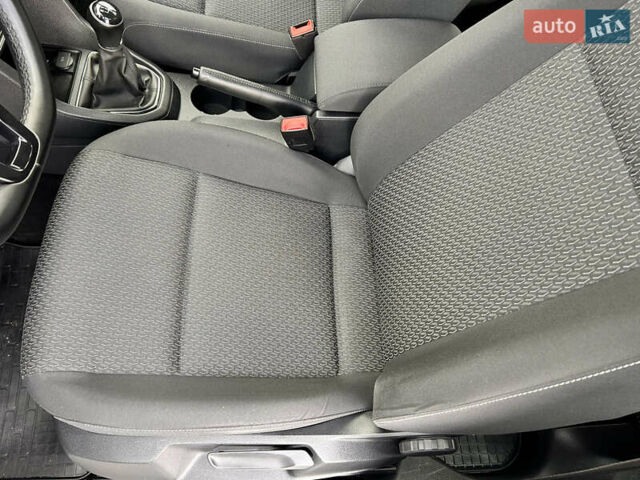 Белый Фольксваген Кадди, объемом двигателя 2 л и пробегом 167 тыс. км за 17500 $, фото 15 на Automoto.ua