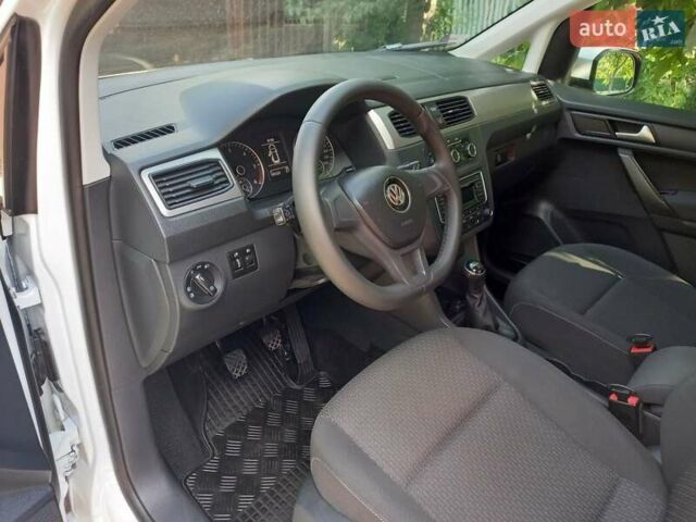 Білий Фольксваген Кадді, об'ємом двигуна 2 л та пробігом 197 тис. км за 14250 $, фото 50 на Automoto.ua