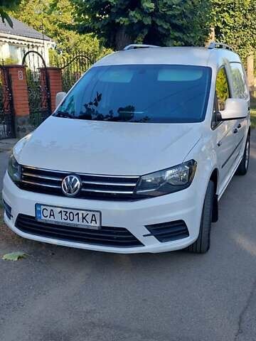 Белый Фольксваген Кадди, объемом двигателя 2 л и пробегом 212 тыс. км за 16650 $, фото 7 на Automoto.ua