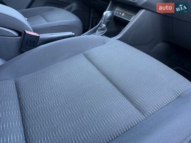 Белый Фольксваген Кадди, объемом двигателя 1.97 л и пробегом 149 тыс. км за 20300 $, фото 29 на Automoto.ua