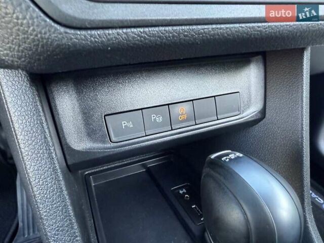 Белый Фольксваген Кадди, объемом двигателя 2 л и пробегом 149 тыс. км за 21200 $, фото 37 на Automoto.ua