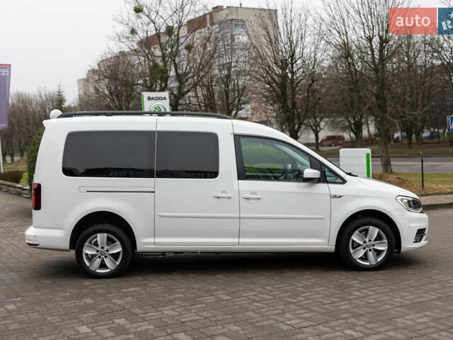 Белый Фольксваген Кадди, объемом двигателя 2 л и пробегом 215 тыс. км за 19800 $, фото 11 на Automoto.ua