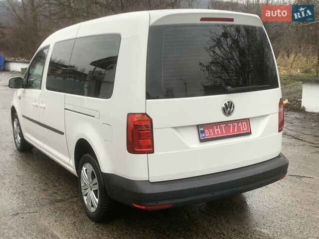 Белый Фольксваген Кадди, объемом двигателя 2 л и пробегом 229 тыс. км за 19777 $, фото 15 на Automoto.ua