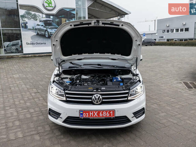 Белый Фольксваген Кадди, объемом двигателя 2 л и пробегом 215 тыс. км за 19800 $, фото 82 на Automoto.ua