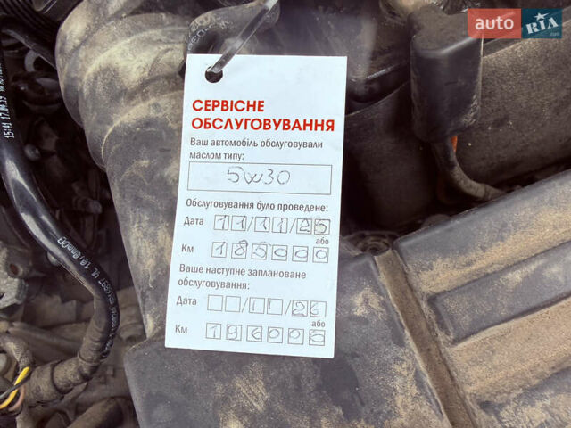 Білий Фольксваген Кадді, об'ємом двигуна 1.97 л та пробігом 187 тис. км за 17000 $, фото 18 на Automoto.ua