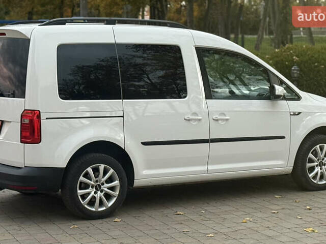 Білий Фольксваген Кадді, об'ємом двигуна 2 л та пробігом 205 тис. км за 16350 $, фото 10 на Automoto.ua