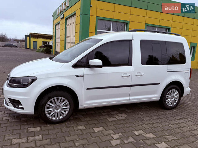 Білий Фольксваген Кадді, об'ємом двигуна 1.97 л та пробігом 187 тис. км за 17000 $, фото 4 на Automoto.ua