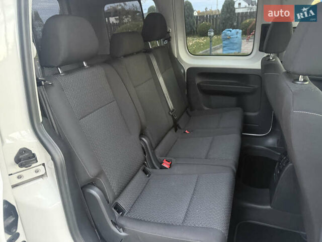 Білий Фольксваген Кадді, об'ємом двигуна 2 л та пробігом 205 тис. км за 16350 $, фото 33 на Automoto.ua