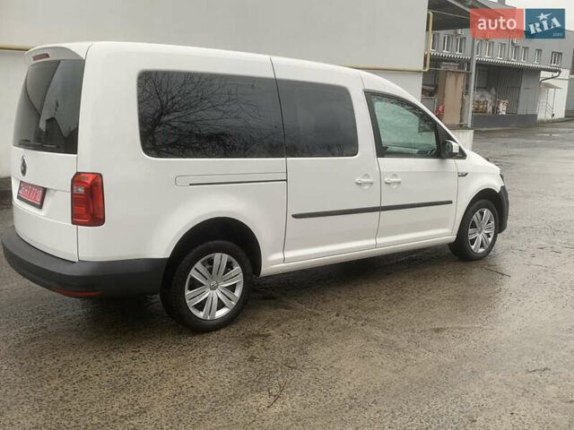 Белый Фольксваген Кадди, объемом двигателя 2 л и пробегом 229 тыс. км за 19777 $, фото 12 на Automoto.ua