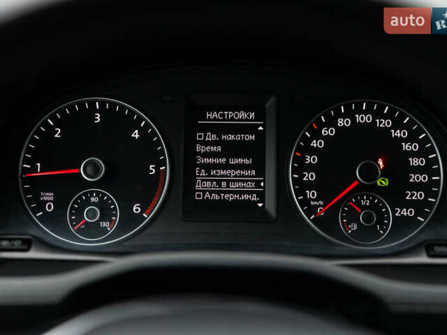 Белый Фольксваген Кадди, объемом двигателя 2 л и пробегом 215 тыс. км за 19800 $, фото 39 на Automoto.ua