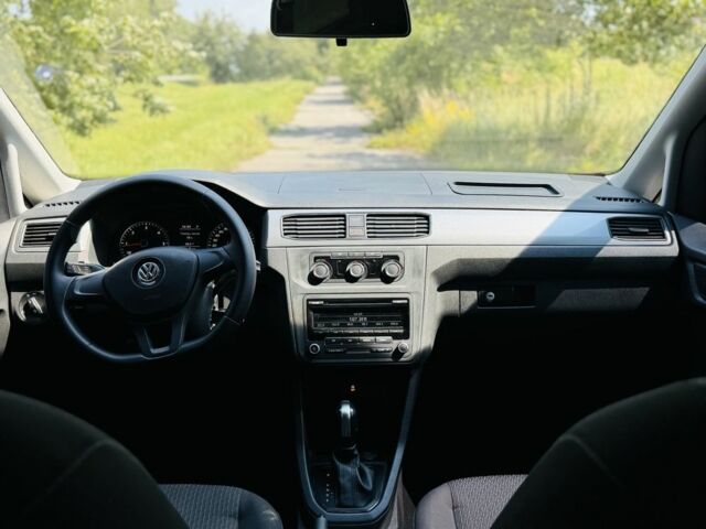 Белый Фольксваген Кадди, объемом двигателя 2 л и пробегом 47 тыс. км за 17500 $, фото 7 на Automoto.ua