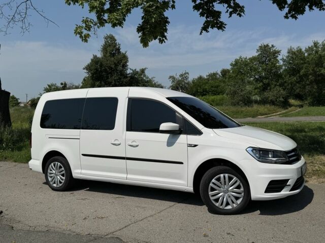 Белый Фольксваген Кадди, объемом двигателя 2 л и пробегом 47 тыс. км за 17500 $, фото 5 на Automoto.ua