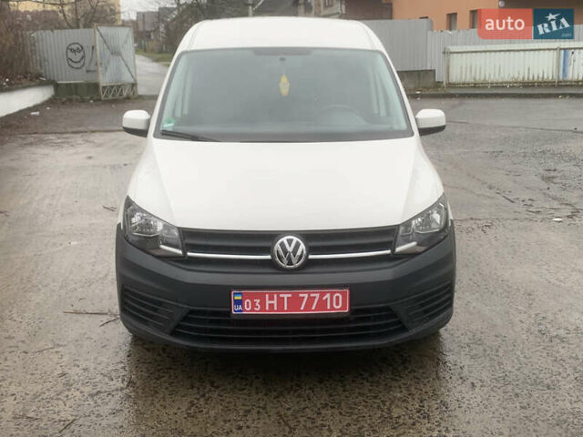 Белый Фольксваген Кадди, объемом двигателя 2 л и пробегом 229 тыс. км за 19777 $, фото 1 на Automoto.ua