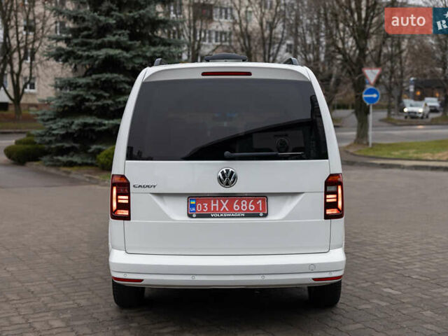 Белый Фольксваген Кадди, объемом двигателя 2 л и пробегом 215 тыс. км за 19800 $, фото 8 на Automoto.ua