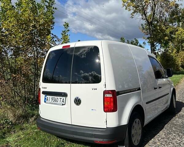 Белый Фольксваген Кадди, объемом двигателя 1.97 л и пробегом 185 тыс. км за 18700 $, фото 19 на Automoto.ua