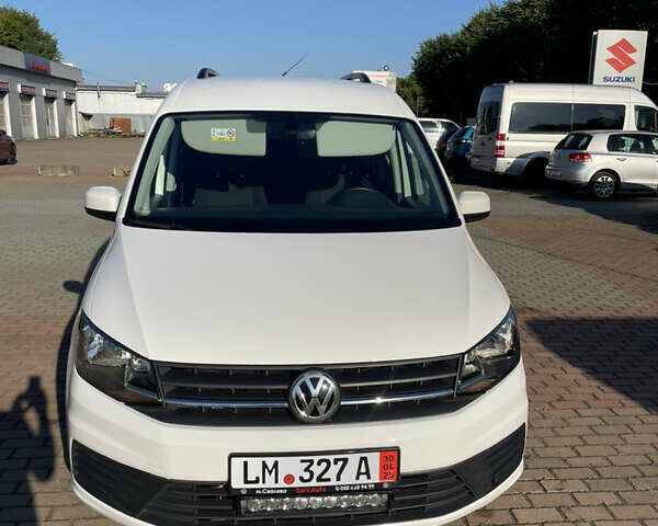 Фольксваген Кадди 2020 в Мукачеве на Automoto.ua Белый Фольксваген Кадди, объемом двигателя 1.97 л и пробегом 231 тыс. км за 16500 $, фото 1 на Automoto.ua