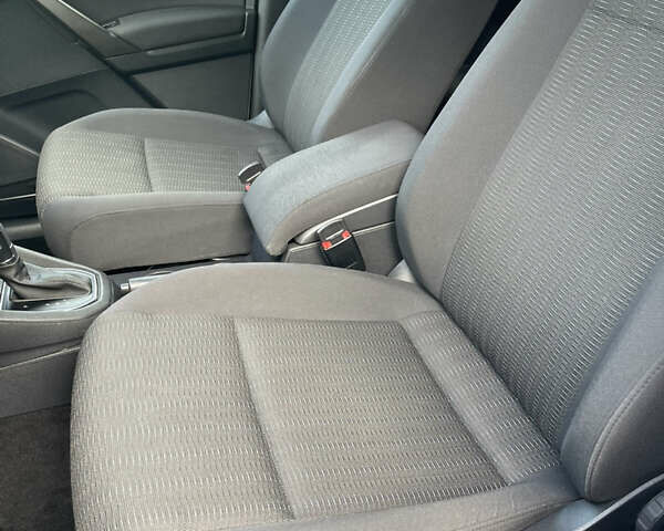 Білий Фольксваген Кадді, об'ємом двигуна 1.97 л та пробігом 210 тис. км за 23700 $, фото 4 на Automoto.ua