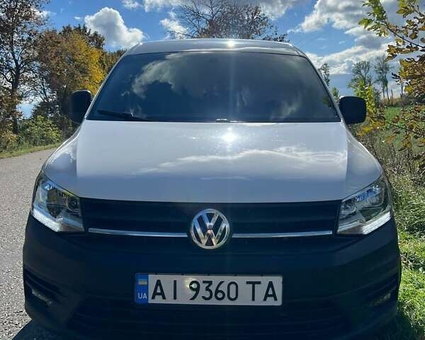 Белый Фольксваген Кадди, объемом двигателя 1.97 л и пробегом 185 тыс. км за 18700 $, фото 11 на Automoto.ua