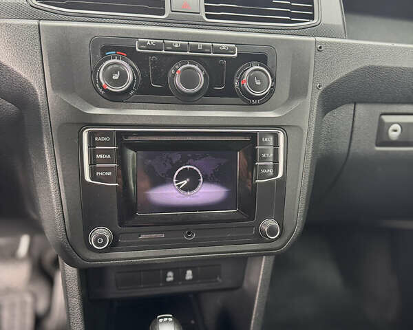 Фольксваген Кадди 2020 в Киеве на Automoto.ua Белый Фольксваген Кадди, объемом двигателя 2 л и пробегом 218 тыс. км за 15581 $, фото 19 на Automoto.ua