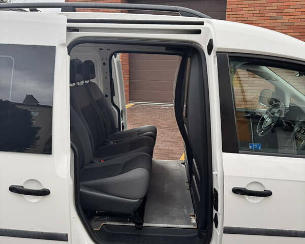 Фольксваген Кадди 2020 в Киеве на Automoto.ua Белый Фольксваген Кадди, объемом двигателя 2 л и пробегом 218 тыс. км за 15581 $, фото 6 на Automoto.ua