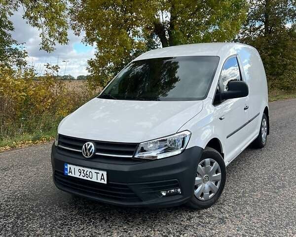 Белый Фольксваген Кадди, объемом двигателя 1.97 л и пробегом 185 тыс. км за 18700 $, фото 4 на Automoto.ua