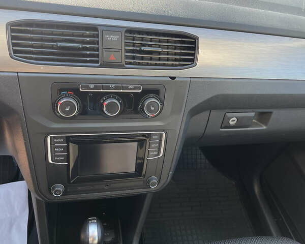 Фольксваген Кадди 2020 в Мукачеве на Automoto.ua Белый Фольксваген Кадди, объемом двигателя 1.97 л и пробегом 231 тыс. км за 16500 $, фото 40 на Automoto.ua