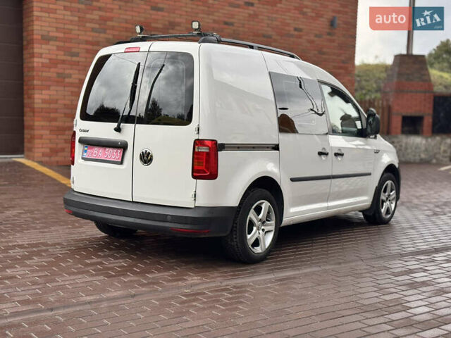 Фольксваген Кадди 2020 в Киеве на Automoto.ua Белый Фольксваген Кадди, объемом двигателя 2 л и пробегом 218 тыс. км за 15581 $, фото 2 на Automoto.ua