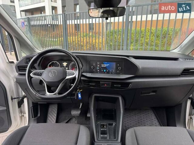 Белый Фольксваген Кадди, объемом двигателя 1.97 л и пробегом 240 тыс. км за 15664 $, фото 7 на Automoto.ua