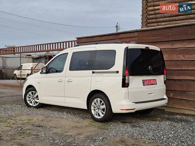Белый Фольксваген Кадди, объемом двигателя 1.97 л и пробегом 183 тыс. км за 22950 $, фото 4 на Automoto.ua
