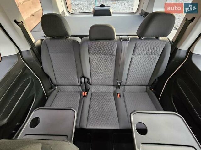 Белый Фольксваген Кадди, объемом двигателя 1.97 л и пробегом 183 тыс. км за 22950 $, фото 41 на Automoto.ua