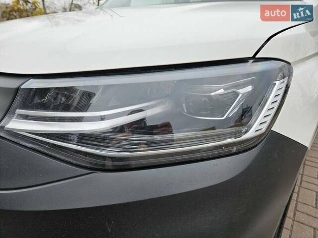 Белый Фольксваген Кадди, объемом двигателя 2 л и пробегом 203 тыс. км за 26300 $, фото 13 на Automoto.ua