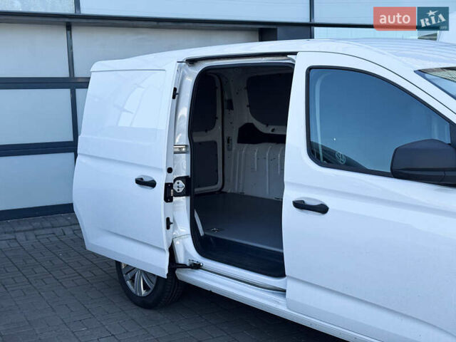 Фольксваген Кадди 2022 в Киеве на Automoto.ua Белый Фольксваген Кадди, объемом двигателя 1.97 л и пробегом 135 тыс. км за 22700 $, фото 4 на Automoto.ua