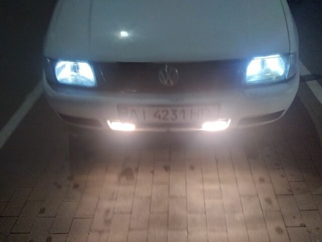 Белый Фольксваген Кадди, объемом двигателя 1.4 л и пробегом 280 тыс. км за 1981 $, фото 7 на Automoto.ua