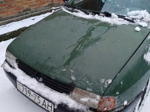 Белый Фольксваген Кадди, объемом двигателя 0 л и пробегом 300 тыс. км за 474 $, фото 1 на Automoto.ua