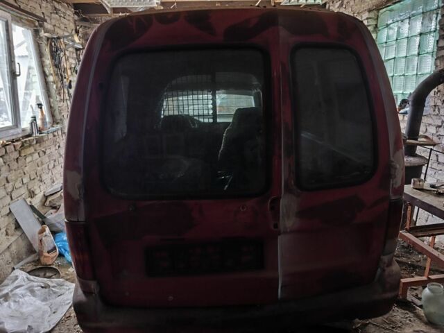 Белый Фольксваген Кадди, объемом двигателя 0 л и пробегом 200 тыс. км за 350 $, фото 5 на Automoto.ua