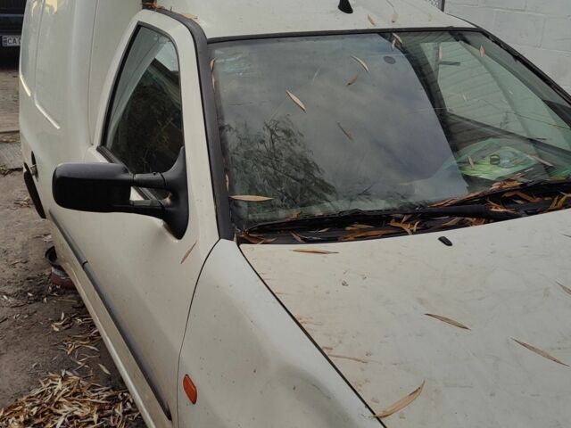 Белый Фольксваген Кадди, объемом двигателя 0 л и пробегом 333 тыс. км за 595 $, фото 14 на Automoto.ua