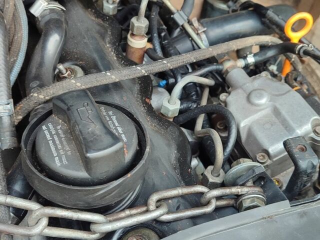 Белый Фольксваген Кадди, объемом двигателя 0 л и пробегом 333 тыс. км за 595 $, фото 7 на Automoto.ua