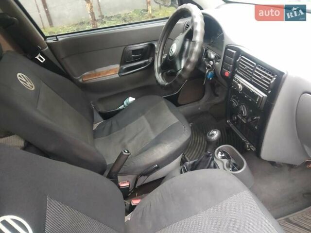 Белый Фольксваген Кадди, объемом двигателя 1.4 л и пробегом 250 тыс. км за 2500 $, фото 8 на Automoto.ua