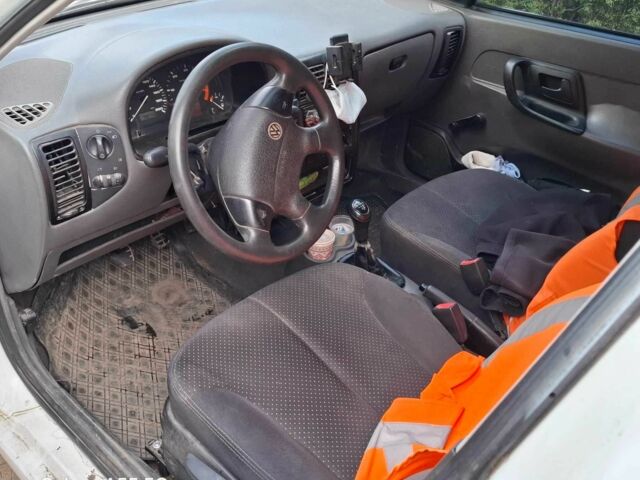 Белый Фольксваген Кадди, объемом двигателя 1.9 л и пробегом 299 тыс. км за 1999 $, фото 7 на Automoto.ua