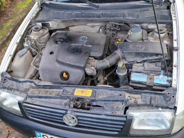 Белый Фольксваген Кадди, объемом двигателя 1.9 л и пробегом 299 тыс. км за 1999 $, фото 8 на Automoto.ua