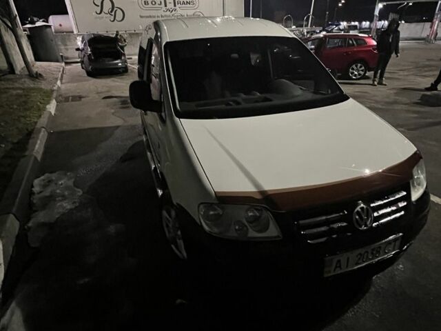 Білий Фольксваген Кадді, об'ємом двигуна 2 л та пробігом 400 тис. км за 4500 $, фото 4 на Automoto.ua