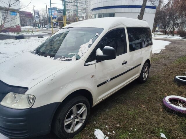 Білий Фольксваген Кадді, об'ємом двигуна 2 л та пробігом 212 тис. км за 5750 $, фото 2 на Automoto.ua